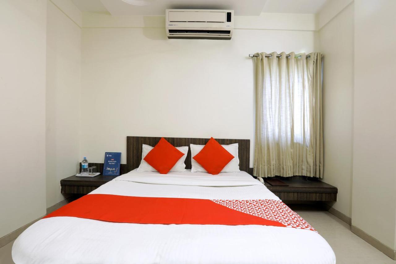 Oyo 4198 Hotel Shri Sai Murli Ширди Экстерьер фото